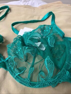 Fleur du Mal Emerald Sheer Lily Embroidery Plunge Demi Bra